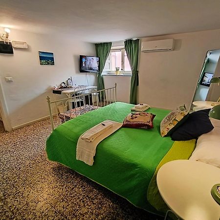 B&B Perla CTA Eksteriør bilde